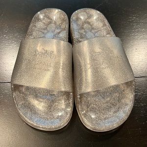 Coach woman’s slides sz 6